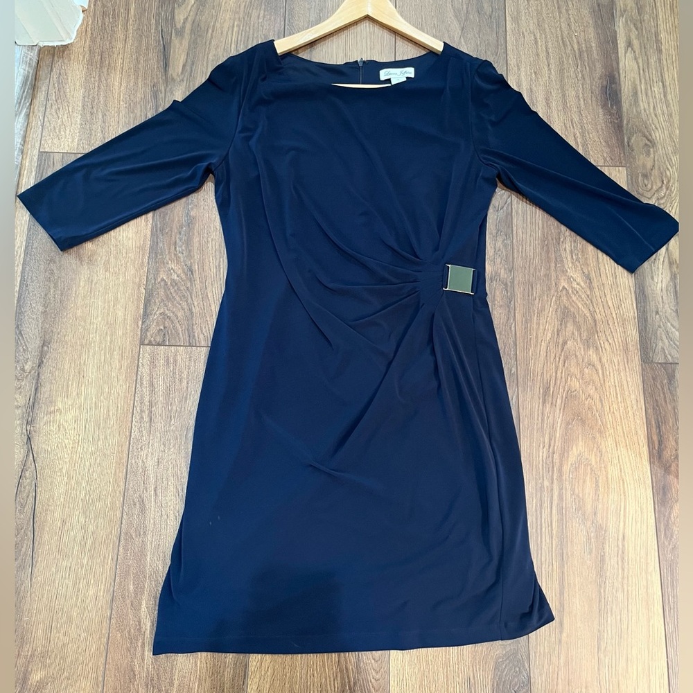 Laura Jeffries Navy Blue Ruched Sheath Dress Gold Buckle Accent‎ Size 16 Classic